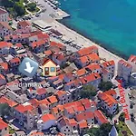 Adriana Heritage House - Walk - 5 Min Airport *